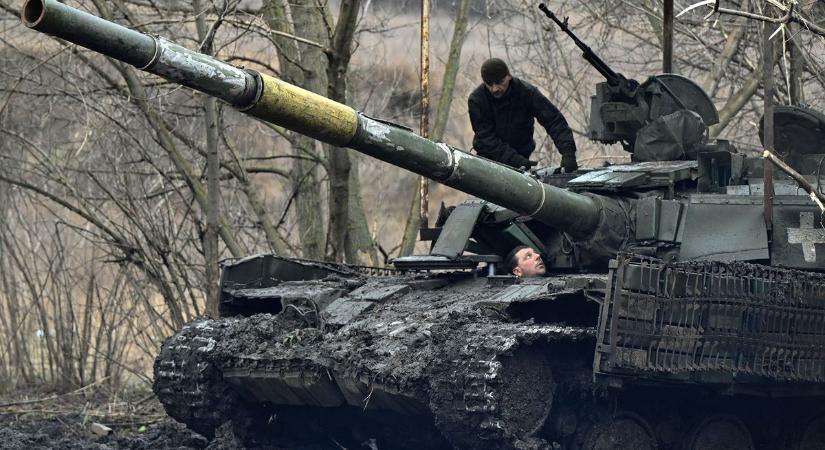 Ukrajnai háború: elfogatóparancsot adtak ki két orosz parancsnok ellen