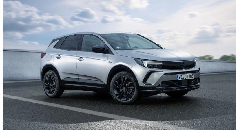 Opel: Több vezetési élmény, kevesebb emisszió