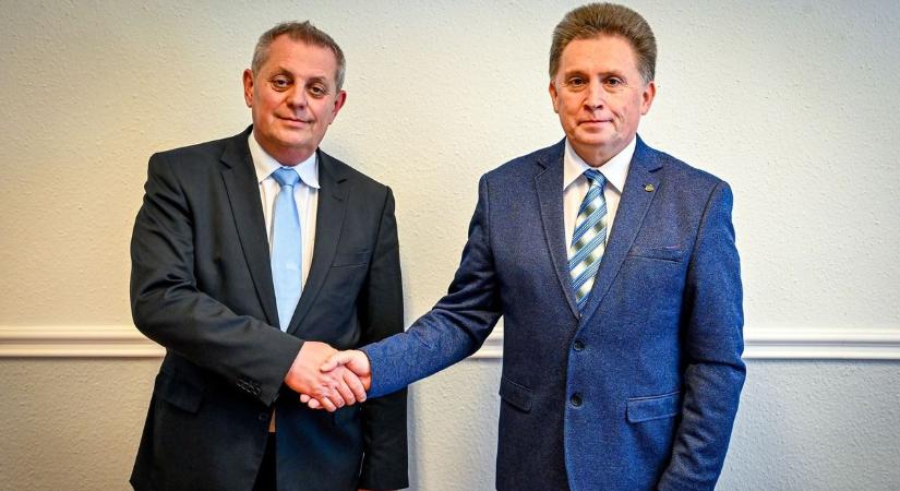 Bejelentette támogatott polgármesterjelöltjét a Fidesz-KDNP Törökszentmiklóson