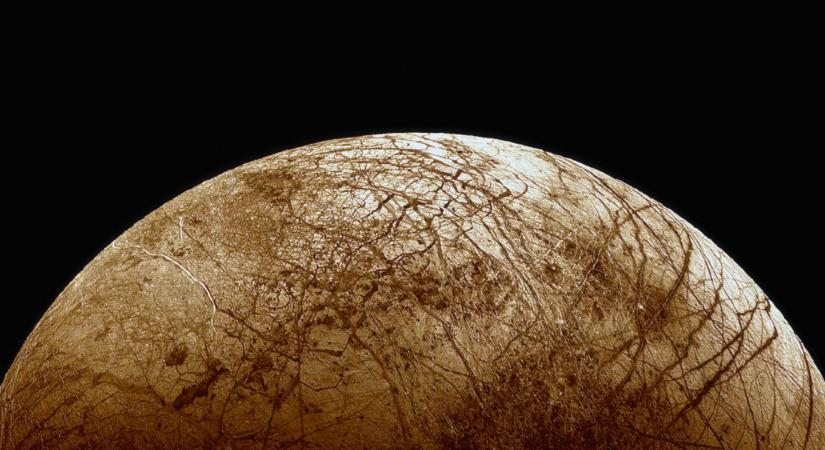 Annyi oxigént termel a Jupiter jeges holdja, hogy azon akár 1 millió ember is elélhetne