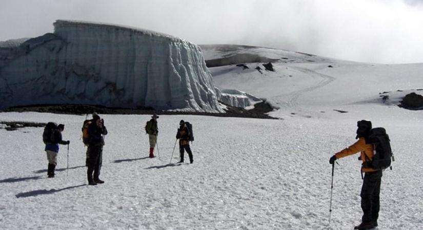 Meghalt egy ausztrál hegymászó a Kilimandzsárón