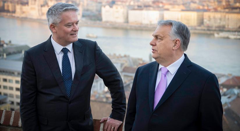 Orbán Viktor az OECD főtitkárával tárgyalt a Budai Várban