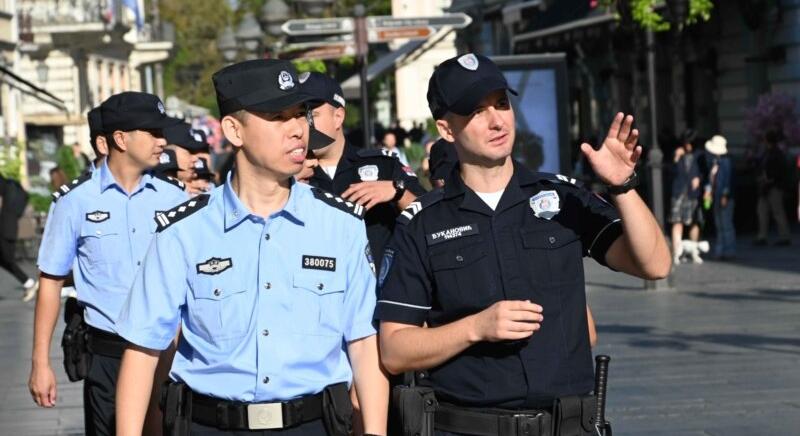Kínai rendőrök tűnhetnek fel a magyar városokban