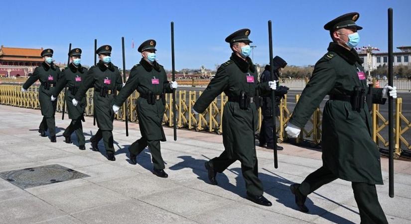 Kína a bevallottnál jóval többet költhet katonai kiadásokra