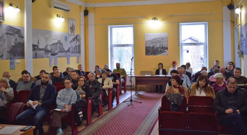Soron kívüli ülést tartott a Beregszászi Városi Tanács