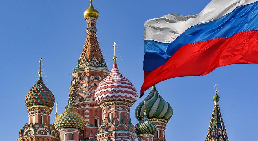 Kreml: Nincs jobb demokratikus berendezkedés, mint a miénk