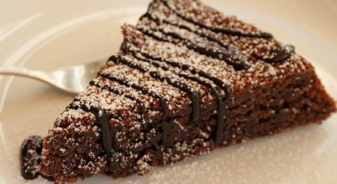 Torta caprese – brutális olasz csokitorta liszt nélkül