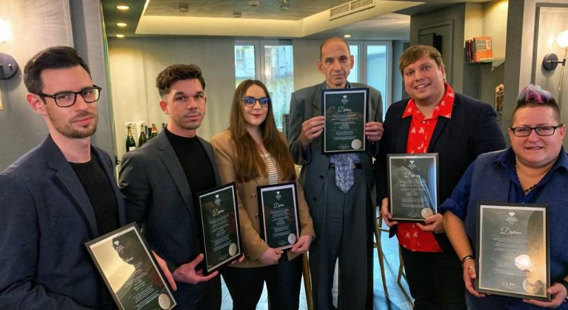 Magyar Rekord-díjat kapott Suliturné programjáért a Dirty Slippers