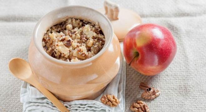 Almás quinoakása, az egészséges reggelialternatíva