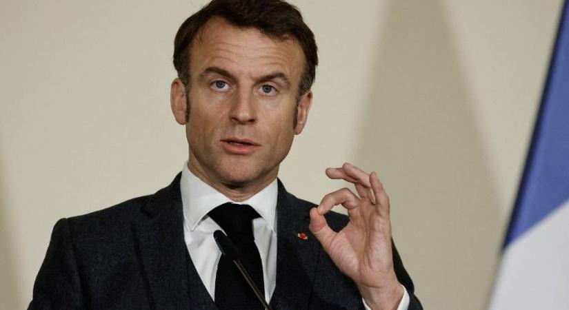 Emmanuel Macron az ukrán front összeomlására számít és fenyegetőzik