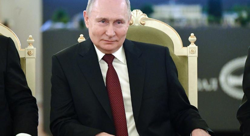 Nőnap alkalmából Putyin több nőt is kegyelemben részesített