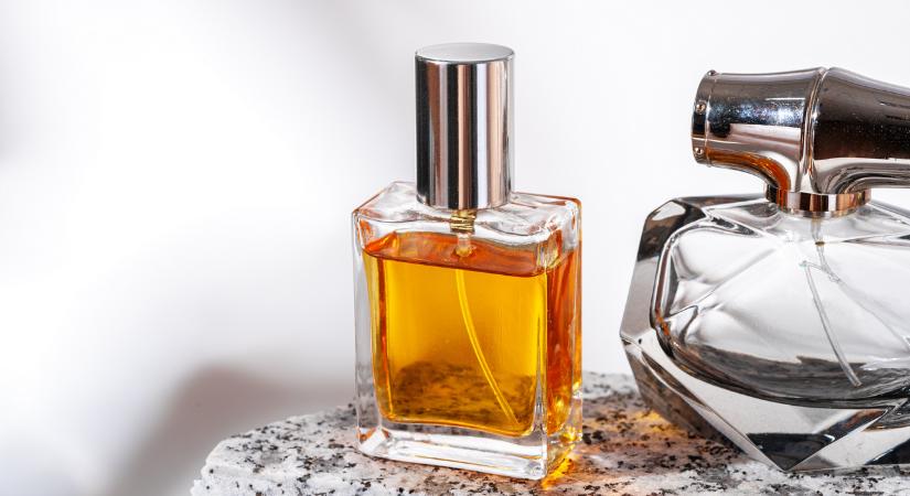 Olcsó parfüm kontra luxus illat