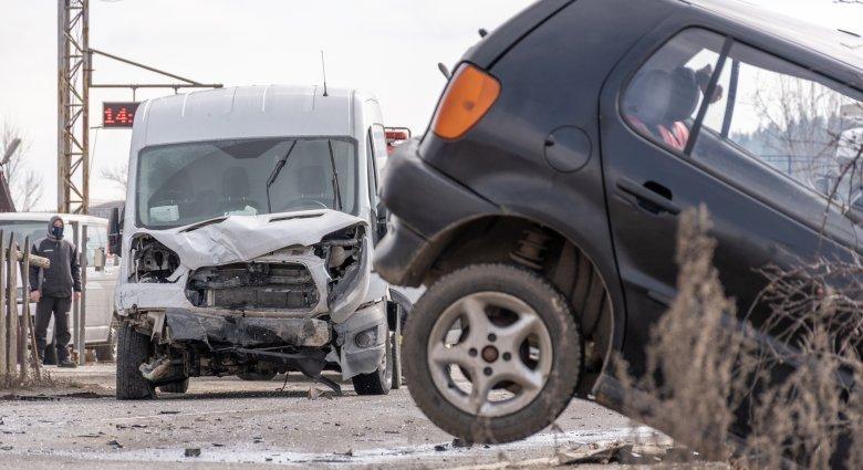 Lakosságarányosan Romániában és Bulgáriában halnak meg a legtöbben autóbalesetben