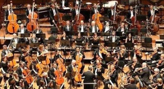 Strauss-operával indítja az új évadot a Budapesti Fesztiválzenekar