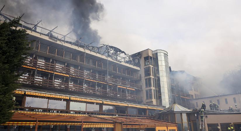 Óriási lángokkal égett egy visegrádi hotel