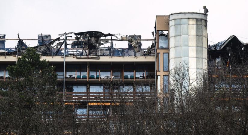 Óriási pusztítást végzett a tűz a visegrádi Hotel Silvanusban - videó