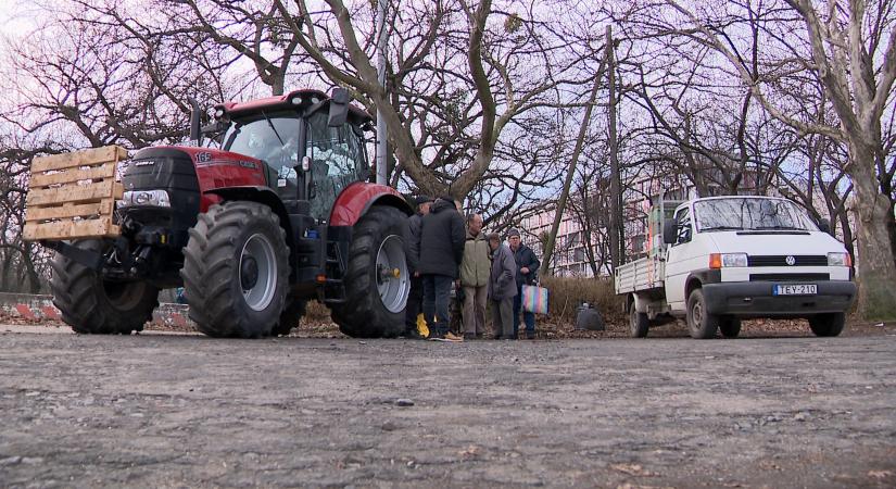 Az agrárminiszter szerint a baloldal felhasználja a gazdák ügyét  videó