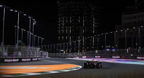 ÉLŐ: F1-es Szaúd-arábiai Nagydíj, a futam