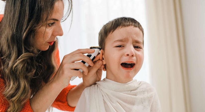 Gyerekek, akik rettegnek a hajvágástól – íme, a szakértő tippjei, hogy ne legyen sírás a fodrásznál