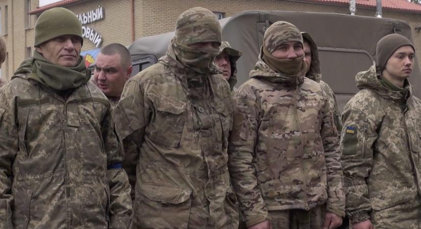 Az oroszok kínozzák a foglyokat Ukrajna megszállt területein
