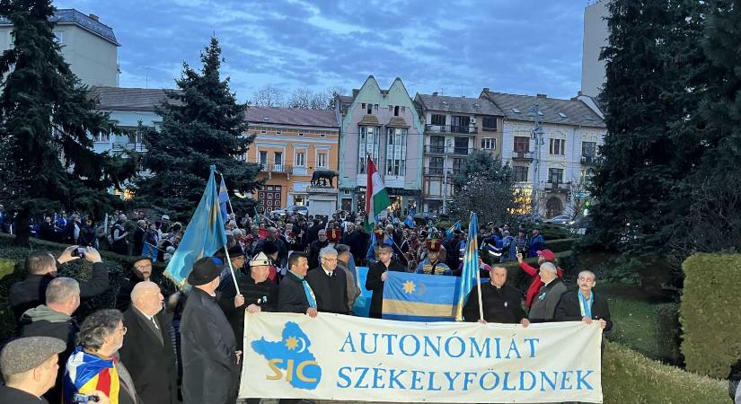 Székely Szabadság Napja: Marosvásárhelyen közfelkiáltással erősítették meg az autonómiaigényt