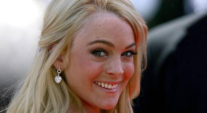 Lindsay Lohan a 2000-es évek botrányos tinisztárja volt: 37 éves korára boldog családanya lett