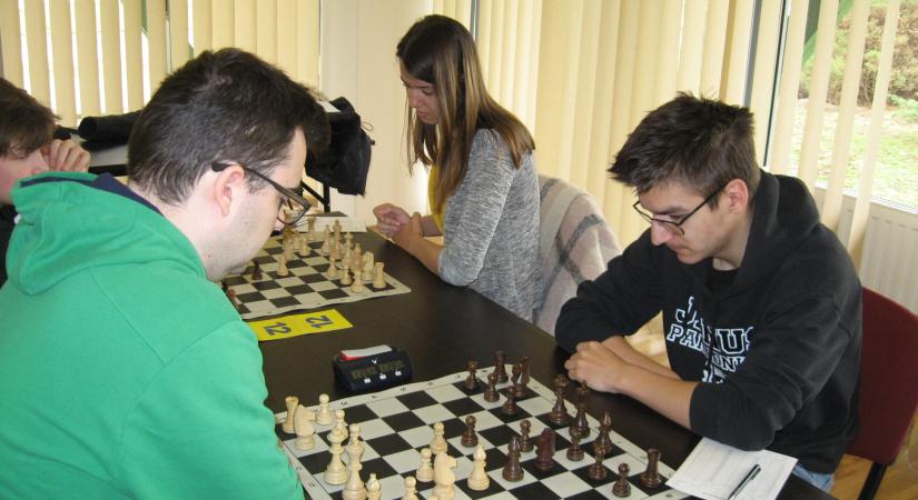 Megyei rangadót nyert a sakkcsapat