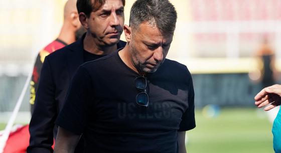 Lefejelte az ellenfél játékosát, kirúgták a Lecce edzőjét – videón az eset