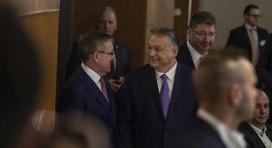 Közleményben bizonygatja a jegybank, hogy Orbán és Matolcsy között márpedig minden rendben van