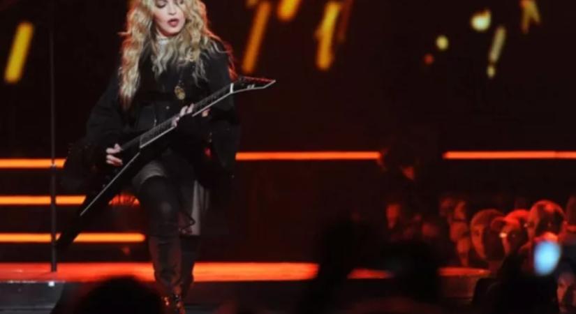 Madonna véletlenül beszólt egy kerekesszékesnek, aztán nem győzött bocsánatot kérni