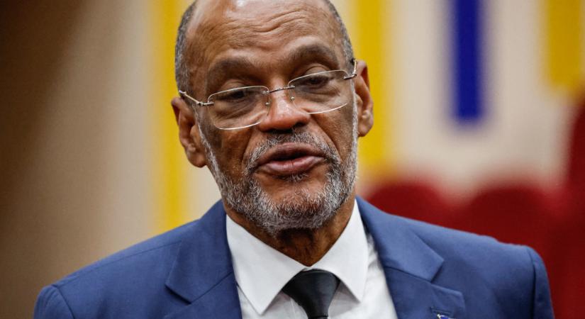 Tovább dúl az erőszak Haitin, lemondott a miniszterelnök, aki hetek óta be se tud lépni az országba