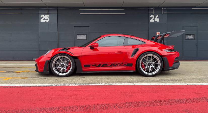 Már idén bemutathatják a hibrid Porsche 911-et