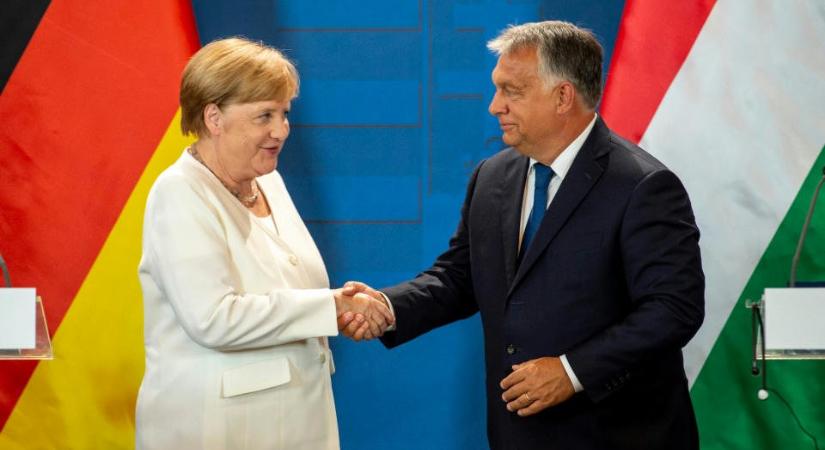 Merkel szerint engedni kell a magyar és lengyel igényeknek valamennyit, mert ilyen a politika