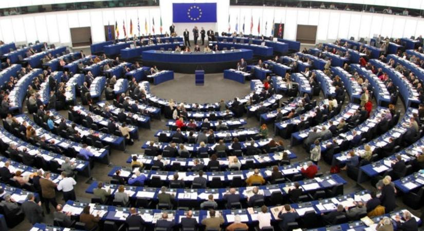 Az EP az ipar és a nagy állattartók szennyezésének csökkentéséről rendeletet fogadott el