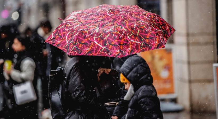 Ne hagyjuk otthon az esernyőt! – szeszélyes időre számíthatunk