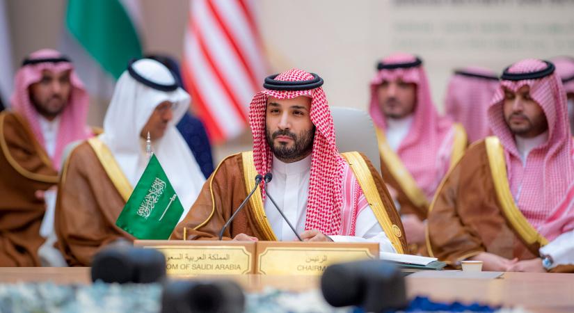 A szaúd-arábiai vallásszabadságot vizsgálta a rabbi, levetették a kipáját