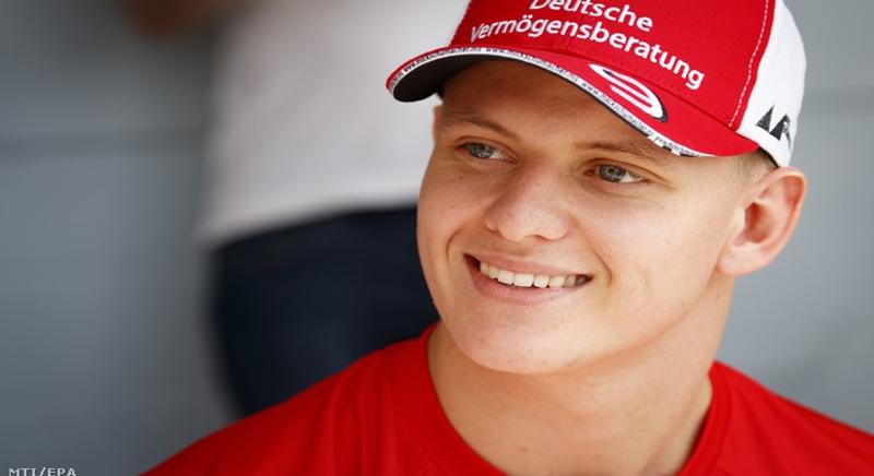 Már nincs kómában Michael Schumacher