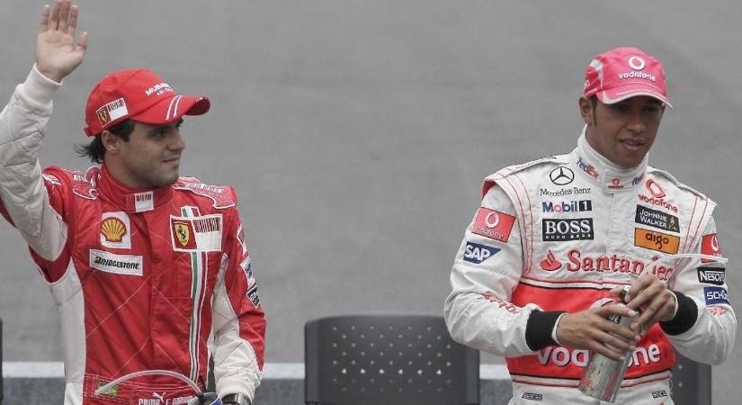 Durva vádak érték Lewis Hamiltont, riválisa szerint csalással lett világbajnok