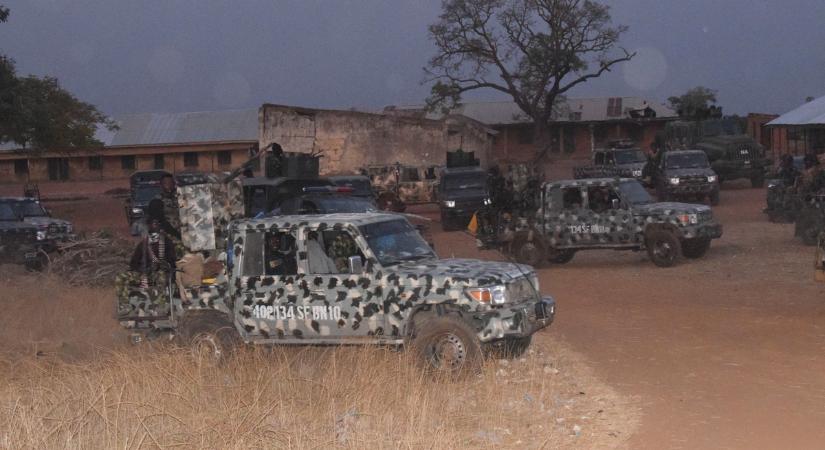 Több mint hatvan embert raboltak el ismét Nigéria északnyugati részén