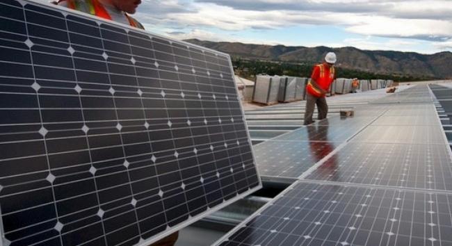 Két év alatt duplájára nőtt a hazai napelemes kapacitás