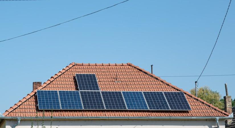 1600 napelemes kap kompenzációt az EU-Solartól, a GVH-vizsgálat kapcsán