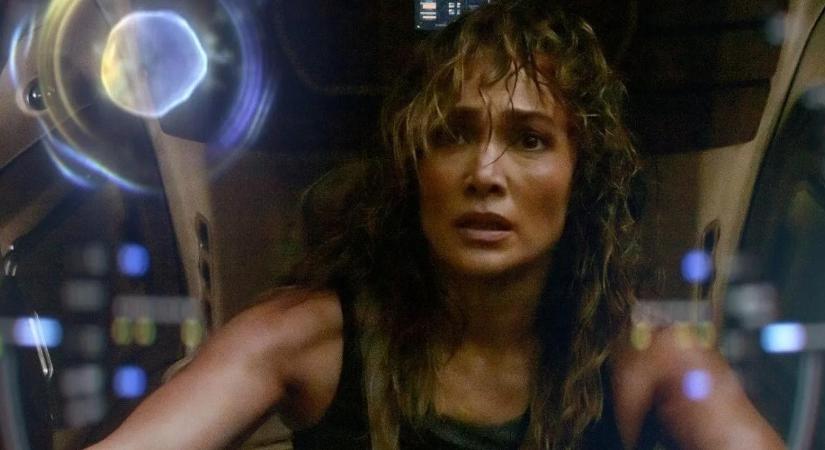 Ez egy Titanfall-film? – Előzetesen a Jennifer Lopezzel érkező ATLAS