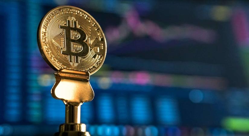 A Bitcoin 69 000 dollár alá szakadt, a Grayscale 400 millió dollárnyi BTC-t küldött a Coinbasere