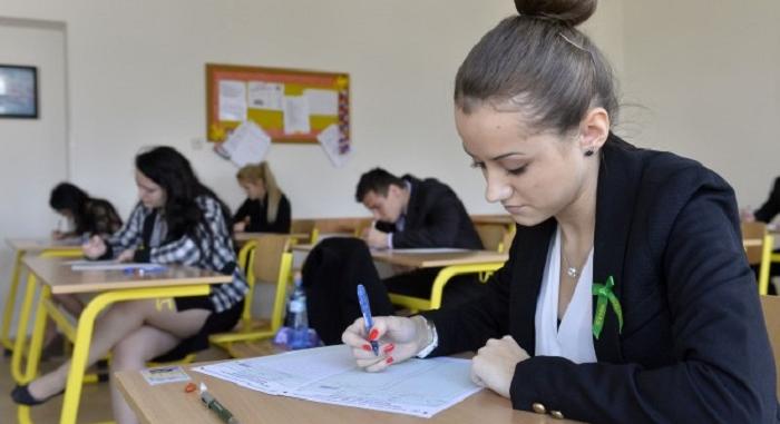 Szlovák nyelv és irodalom vizsgával zárulnak az írásbeli érettségik