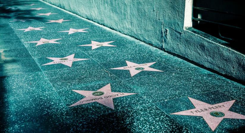 Lenny Kravitz saját csillagot kapott budapesti fellépése előtt - Videó