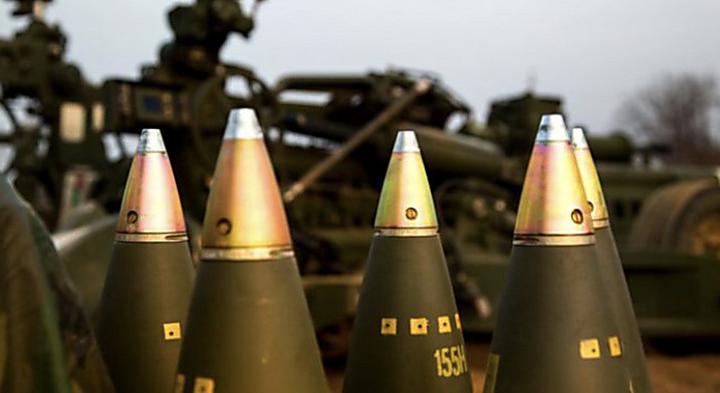 Csehországnak lehetősége nyílt további 200 000 lövedék vásárlására az Ukrán Fegyveres Erők számára