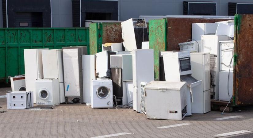 Összegyűjtik az elektronikai hulladékot Újszilváson