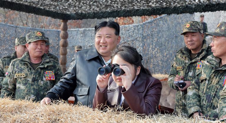 Már felsővezetőnek nevezi Kim Dzsongun lányát az észak-koreai állami média