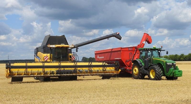 Az EU a közös agrárpolitika felülvizsgálatát javasolja az uniós gazdálkodók támogatására