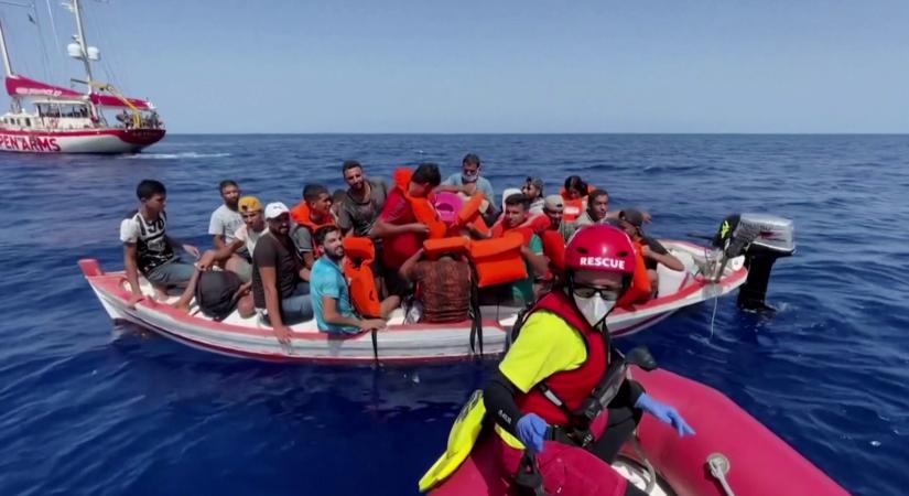 Újraindult a bevándorlási hullám az olasz partoknál  videó